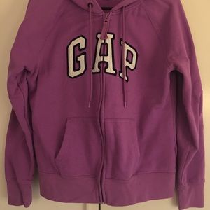 GAP women’s hooded zip up sweatshirt